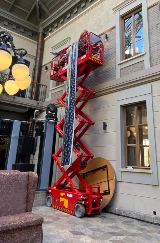 Ножничный подъёмник.jpg